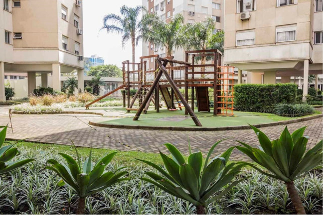 Imagem Apartamento com 3 Quartos à Venda, 66 m² em Vila Ipiranga - Porto Alegre Imagem Apartamento com 3 Quartos à Venda, 66 m² em Vila Ipiranga - Porto Alegre