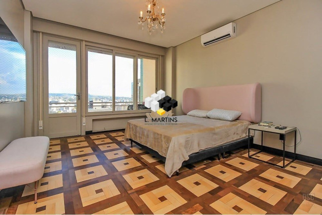 Imagem Apartamento com 4 Quartos à Venda, 221 m² em Independência - Porto Alegre Imagem Apartamento com 4 Quartos à Venda, 221 m² em Independência - Porto Alegre