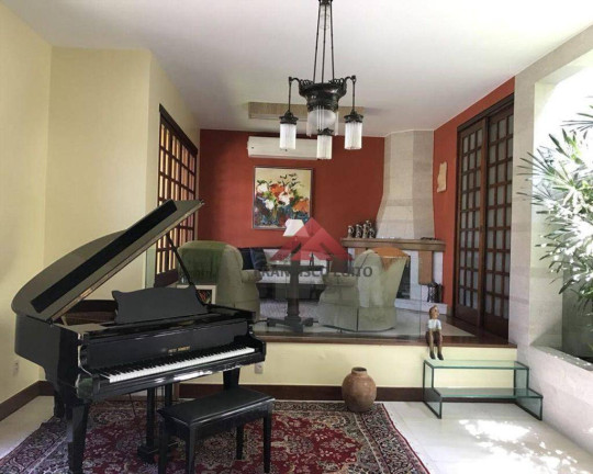 Imagem Casa com 3 Quartos à Venda, 417 m² em Itaipu - Niterói