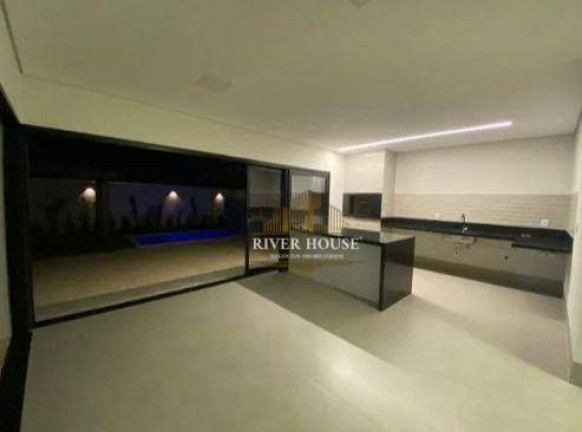 Imagem Sobrado com 3 Quartos à Venda, 230 m² em Jardim Imperial - Cuiabá