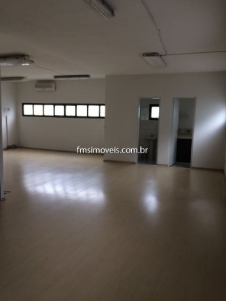 Imóvel à Venda, 400 m² em Chácara Santo Antônio - São Paulo