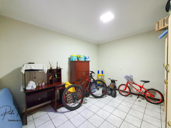 Imagem Casa com 3 Quartos à Venda, 250 m² em Vila Rezende - Piracicaba Imagem Casa com 3 Quartos à Venda, 250 m² em Vila Rezende - Piracicaba