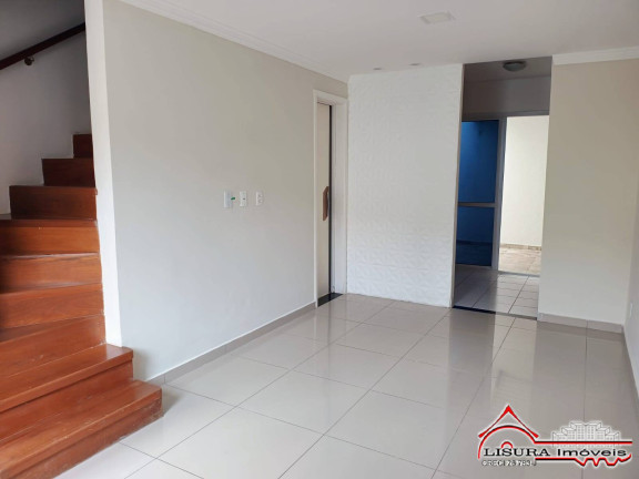 Casa de Condomínio com 2 Quartos à Venda, 56 m² em Jardim Colônia - Jacareí