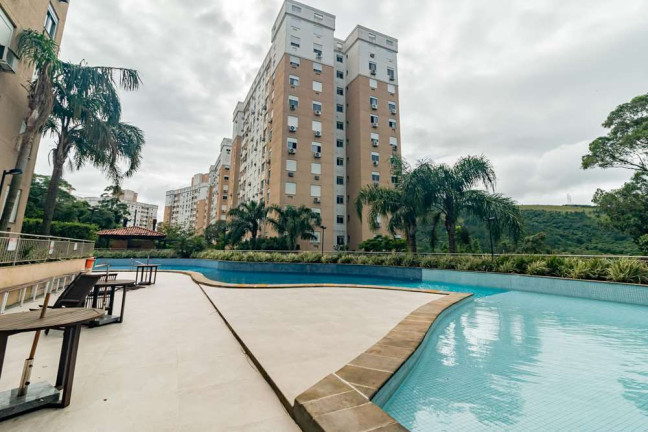Imóvel com 2 Quartos à Venda,  em Jardim Carvalho - Porto Alegre