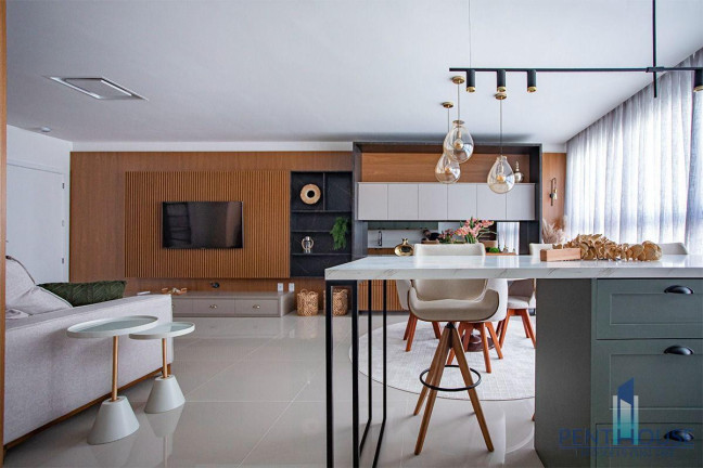 Imagem Apartamento com 3 Quartos à Venda, 116 m² em Centro - Balneário Camboriú Imagem Apartamento com 3 Quartos à Venda, 116 m² em Centro - Balneário Camboriú
