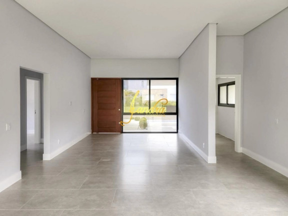 Imagem Casa de Condomínio com 3 Quartos à Venda, 215 m² em Centro - Torres