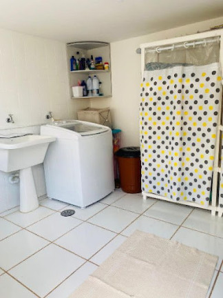 Imagem Casa com 3 Quartos à Venda, 195 m² em Jardim Tapajós - Atibaia
