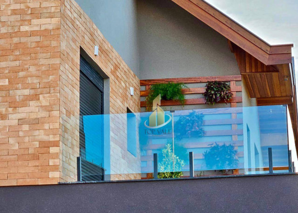 Imagem Sobrado com 4 Quartos à Venda, 300 m² em Recanto Das Araucárias - Campos Do Jordão