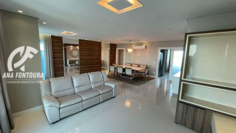 Imagem Apartamento com 4 Quartos à Venda, 180 m² em Centro - Balneário Camboriú Imagem Apartamento com 4 Quartos à Venda, 180 m² em Centro - Balneário Camboriú