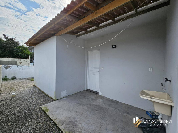 Imagem Casa com 2 Quartos à Venda, 56 m² em Rio Caveiras - Biguaçu