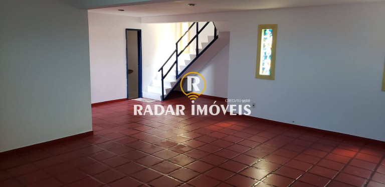 Imagem Casa com 5 Quartos à Venda, 300 m² em Palmeiras - Cabo Frio