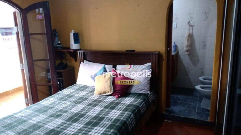 Imagem Sobrado com 3 Quartos à Venda, 189 m² em Vila Camilópolis - Santo André