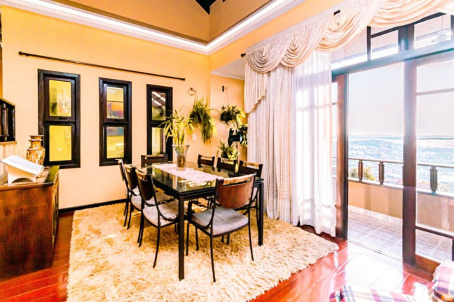 Imagem Casa de Condomínio com 4 Quartos à Venda, 367 m² em Nonoai - Porto Alegre
