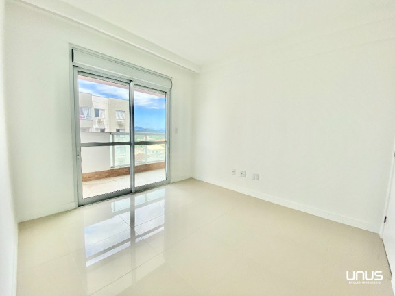 Imagem Apartamento com 2 Quartos à Venda, 88 m² em Centro - Palhoça