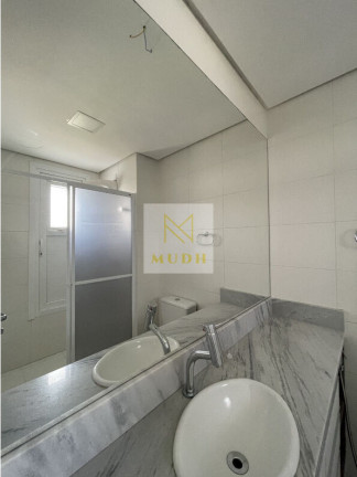 Imagem Apartamento com 2 Quartos à Venda, 63 m² em Santana - Porto Alegre