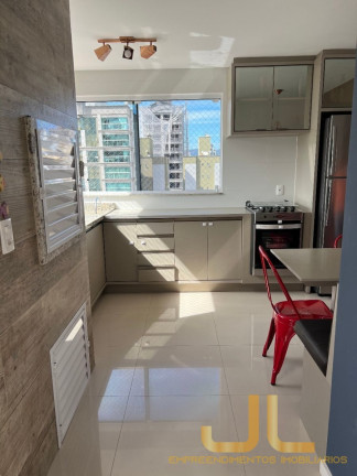 Imagem Imóvel com 4 Quartos à Venda,  em Meia Praia - Itapema