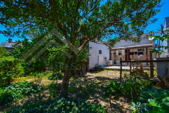 Imagem Casa com 2 Quartos à Venda, 110 m² em Lombas - Içara
