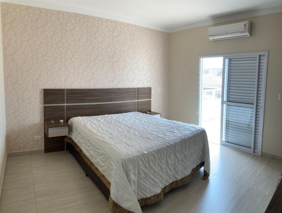 Imagem Chácara com 4 Quartos à Venda, 200 m² em Jardim Crystal Park - Jacareí Imagem Chácara com 4 Quartos à Venda, 200 m² em Jardim Crystal Park - Jacareí