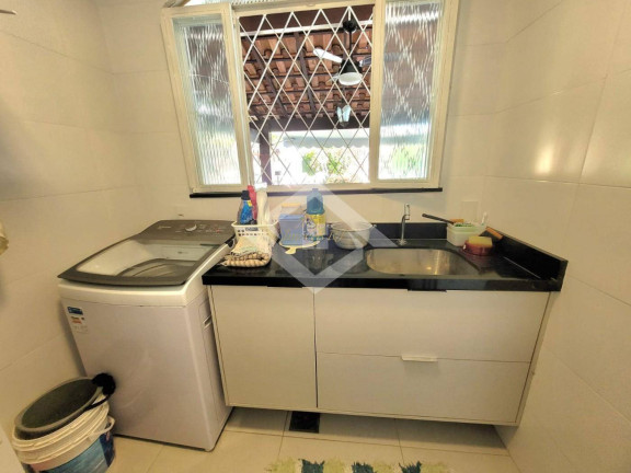 Imagem Casa com 4 Quartos à Venda, 216 m² em Maria Paula - Niterói Imagem Casa com 4 Quartos à Venda, 216 m² em Maria Paula - Niterói