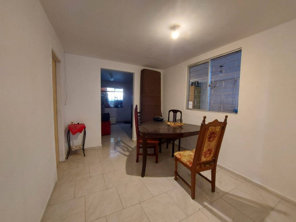 Imagem Casa com 3 Quartos à Venda, 180 m² em Sao Braz - Curitiba Imagem Casa com 3 Quartos à Venda, 180 m² em Sao Braz - Curitiba