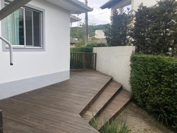 Imagem Casa de Condomínio com 4 Quartos à Venda, 400 m² em Córrego Grande - Florianópolis