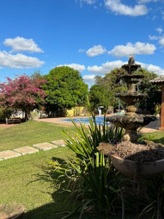 Imagem Chácara com 6 Quartos à Venda, 660 m² em Condomínio Parque Dos Cisnes - Goiânia Imagem Chácara com 6 Quartos à Venda, 660 m² em Condomínio Parque Dos Cisnes - Goiânia