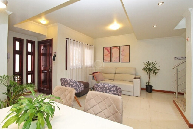 Imagem Casa de Condomínio com 3 Quartos à Venda, 172 m² em Medianeira - Porto Alegre Imagem Casa de Condomínio com 3 Quartos à Venda, 172 m² em Medianeira - Porto Alegre