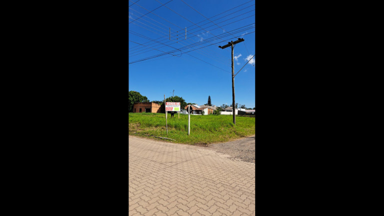 Terreno à Venda, 870 m² em Terra De Areia