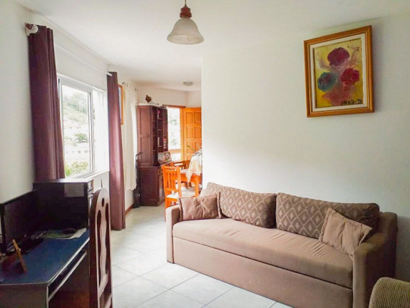 Imagem Casa com 2 Quartos à Venda, 106 m² em Tijuca - Teresópolis