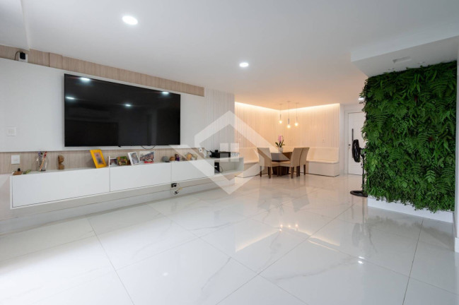 Imagem Apartamento com 3 Quartos à Venda, 136 m² em Barra Da Tijuca - Rio De Janeiro