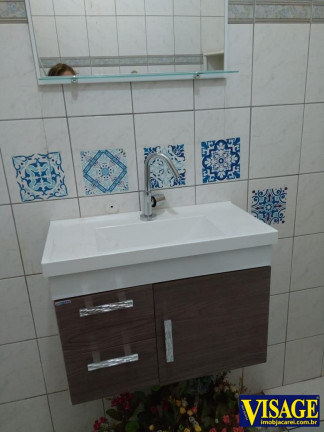 Imagem Casa com 3 Quartos à Venda, em Jd. Bela Vista - Jacareí Imagem Casa com 3 Quartos à Venda, em Jd. Bela Vista - Jacareí