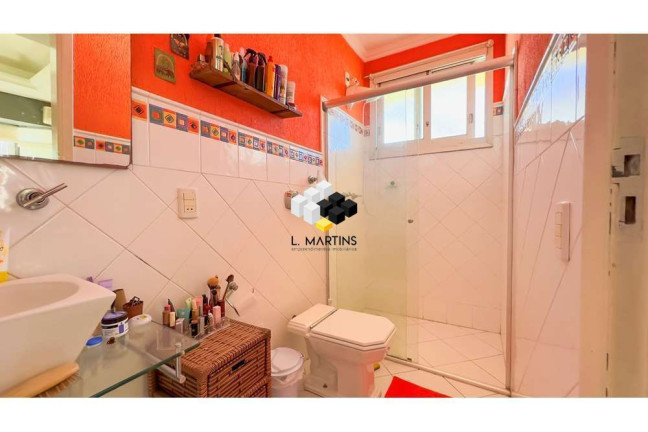 Imagem Casa com 4 Quartos à Venda, 394 m² em Vila Assunção - Porto Alegre