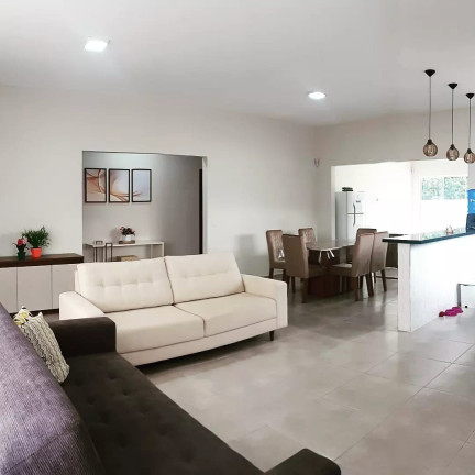 Imagem Casa com 3 Quartos à Venda, 170 m² em Ninho Verde I - Porangaba