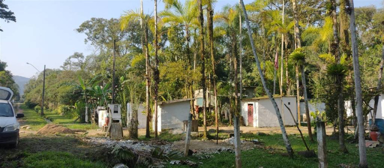 Imóvel à Venda, 2.500 m² em Jd Aguapeu - Itanhaem