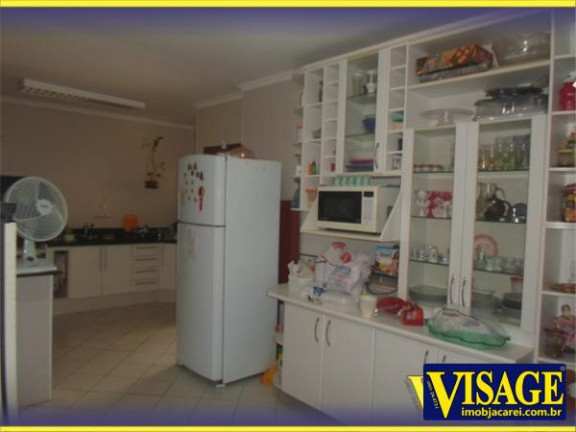 Imagem Casa com 4 Quartos à Venda, em Centro - Jacareí Imagem Casa com 4 Quartos à Venda, em Centro - Jacareí