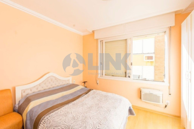 Imagem Apartamento com 2 Quartos à Venda, 70 m² em Mont Serrat - Porto Alegre