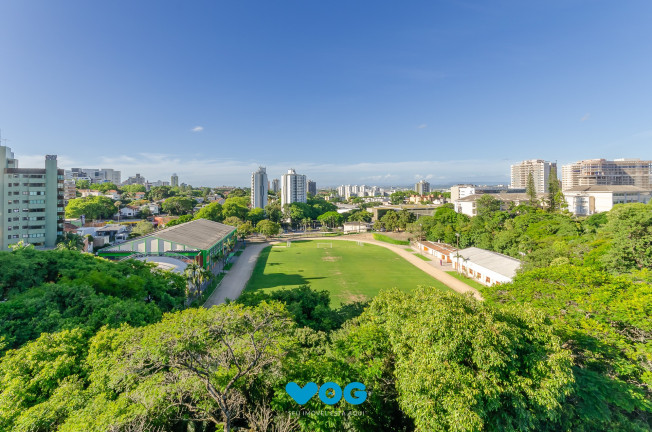 Imagem Imóvel com 3 Quartos à Venda, 252 m² em Três Figueiras - Porto Alegre Imagem Imóvel com 3 Quartos à Venda, 252 m² em Três Figueiras - Porto Alegre