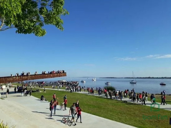 Imagem Terreno à Venda, 635 m² em Centro Histórico - Porto Alegre Imagem Terreno à Venda, 635 m² em Centro Histórico - Porto Alegre