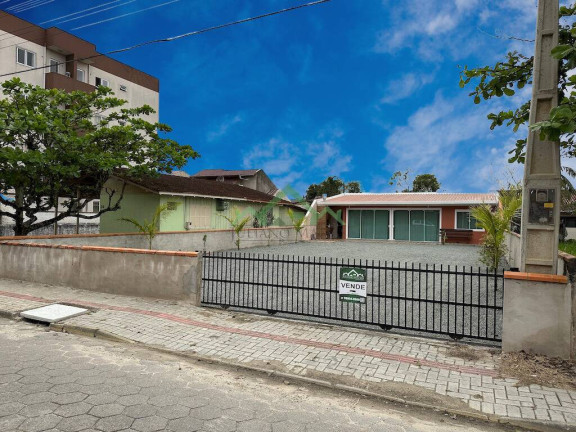 Imagem Casa com 2 Quartos à Venda, 72 m² em Costeira - Balneário Barra Do Sul
