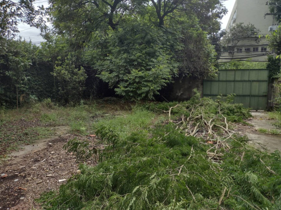 Imagem Terreno à Venda, em Niterói Imagem Terreno à Venda, em Niterói