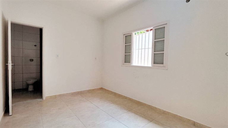 Imagem Casa com 2 Quartos à Venda, 75 m² em Maracanã - Praia Grande Imagem Casa com 2 Quartos à Venda, 75 m² em Maracanã - Praia Grande
