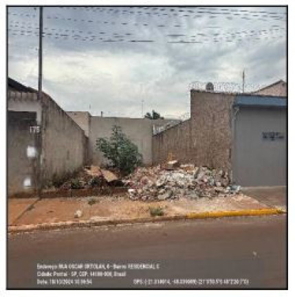 Terreno à Venda, 180 m² em Residencial Campos Eliseos - Pontal