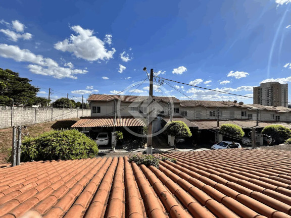 Imagem Casa com 3 Quartos à Venda, 120 m² em Condomínio Village Parque - Goiânia Imagem Casa com 3 Quartos à Venda, 120 m² em Condomínio Village Parque - Goiânia