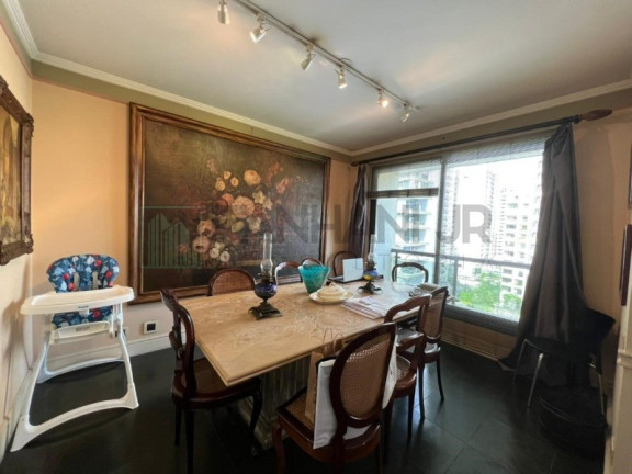 Imagem Imóvel com 3 Quartos à Venda, 220 m² em Itaim Bibi - São Paulo