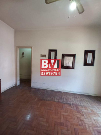 Imagem Casa com 5 Quartos à Venda, 250 m² em Vila Kosmos - Rio De Janeiro Imagem Casa com 5 Quartos à Venda, 250 m² em Vila Kosmos - Rio De Janeiro