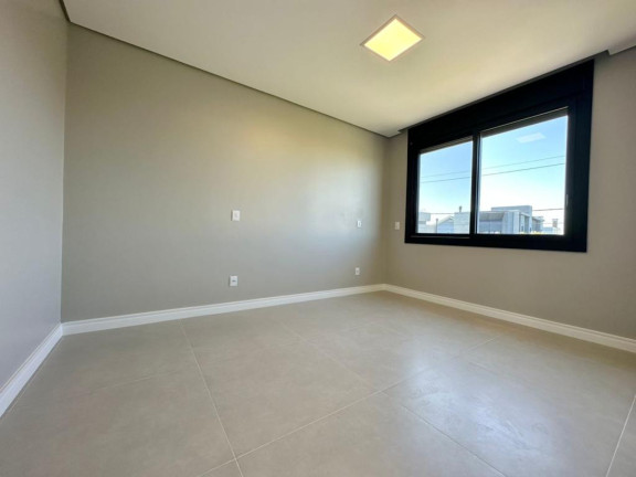 Imagem Casa com 4 Quartos à Venda, 225 m² em Marina - Xangri-la