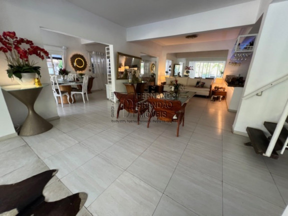 Imagem Casa com 3 Quartos à Venda, 473 m² em Barra Da Tijuca - Rio De Janeiro Imagem Casa com 3 Quartos à Venda, 473 m² em Barra Da Tijuca - Rio De Janeiro