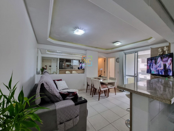 Apartamento com 2 Quartos à Venda, 70 m² em Barreiros - São José