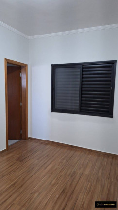 Imagem Casa com 3 Quartos à Venda, 180 m² em Jardim Dos Pinheiros - Atibaia Imagem Casa com 3 Quartos à Venda, 180 m² em Jardim Dos Pinheiros - Atibaia