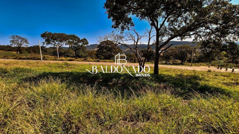 Imagem Terreno à Venda, 300 m² em Centro - Extrema Imagem Terreno à Venda, 300 m² em Centro - Extrema